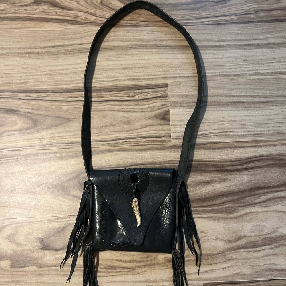 Jimmi WZ Crossbody Leather Purse